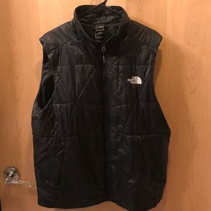 Men’s northface vest size large
